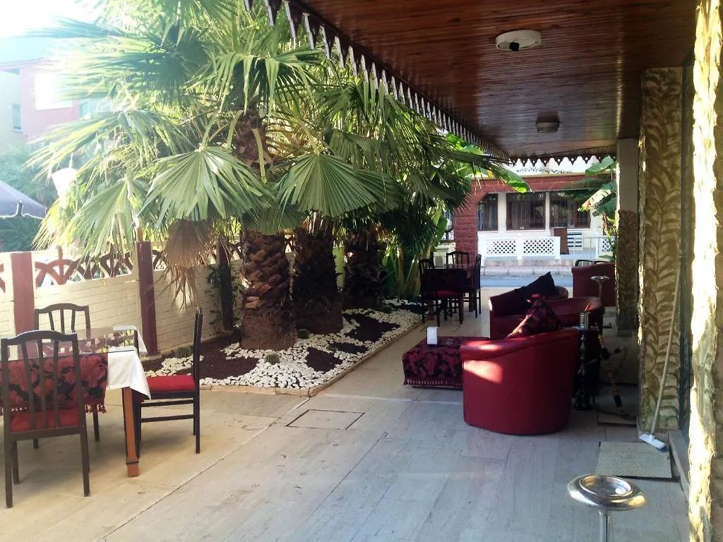אנטליה Queen Ra Hotel 3*,