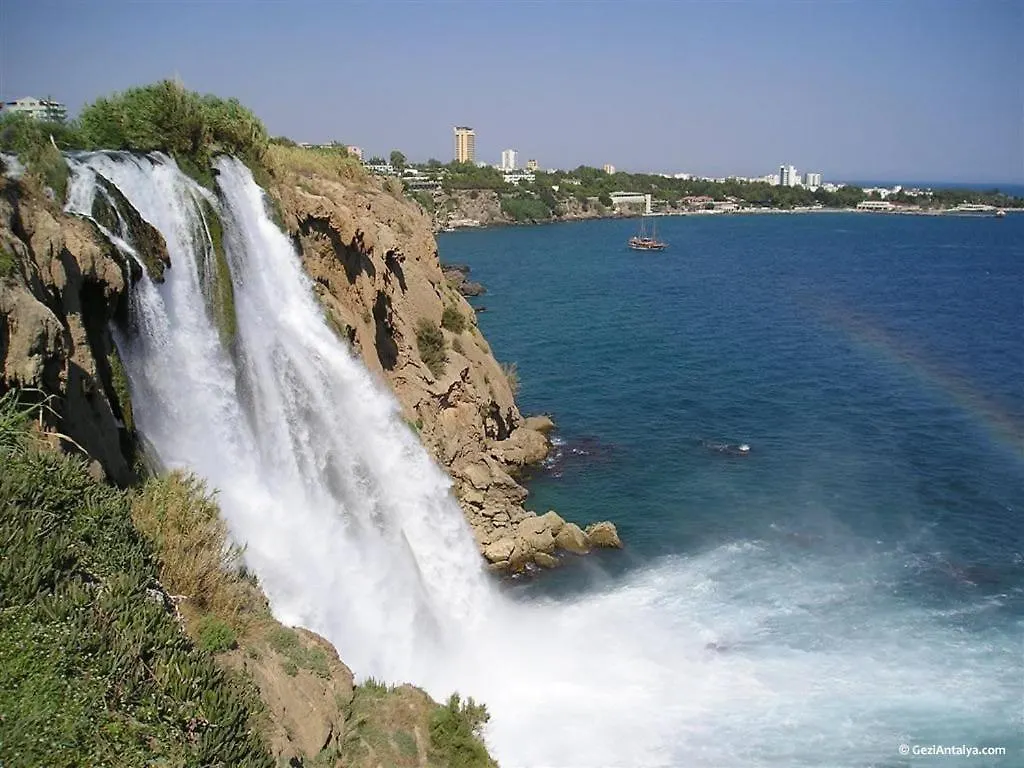 Queen Ra Hotel Αττάλεια